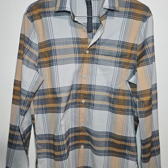 lululemon button down - Picture 1 of 5